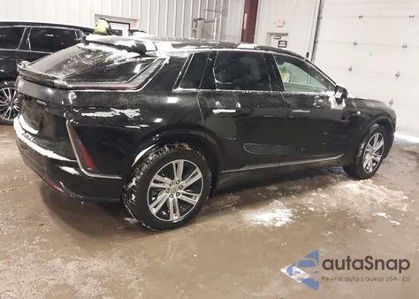 2024 Cadillac Lyriq Tech W/1Sa from USA, damaged, VIN 1GYKPMRL8RZ138638